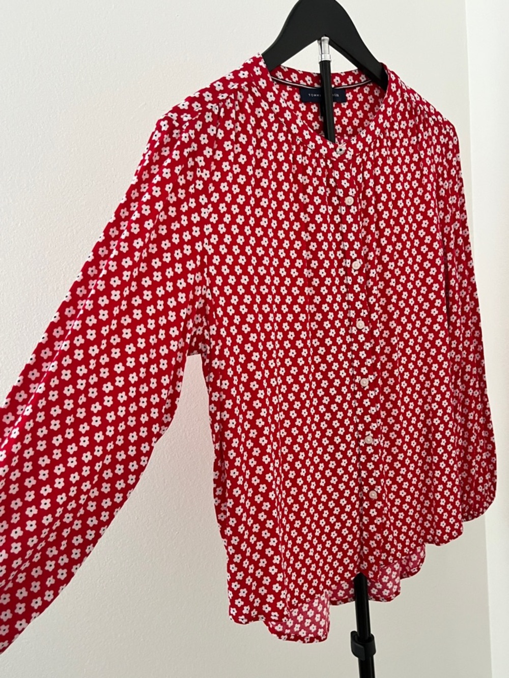 ❤️ Tommy Hilfiger Red Daisy Print Blouse | Classic Preppy Chic | Large - Picture 11 of 12